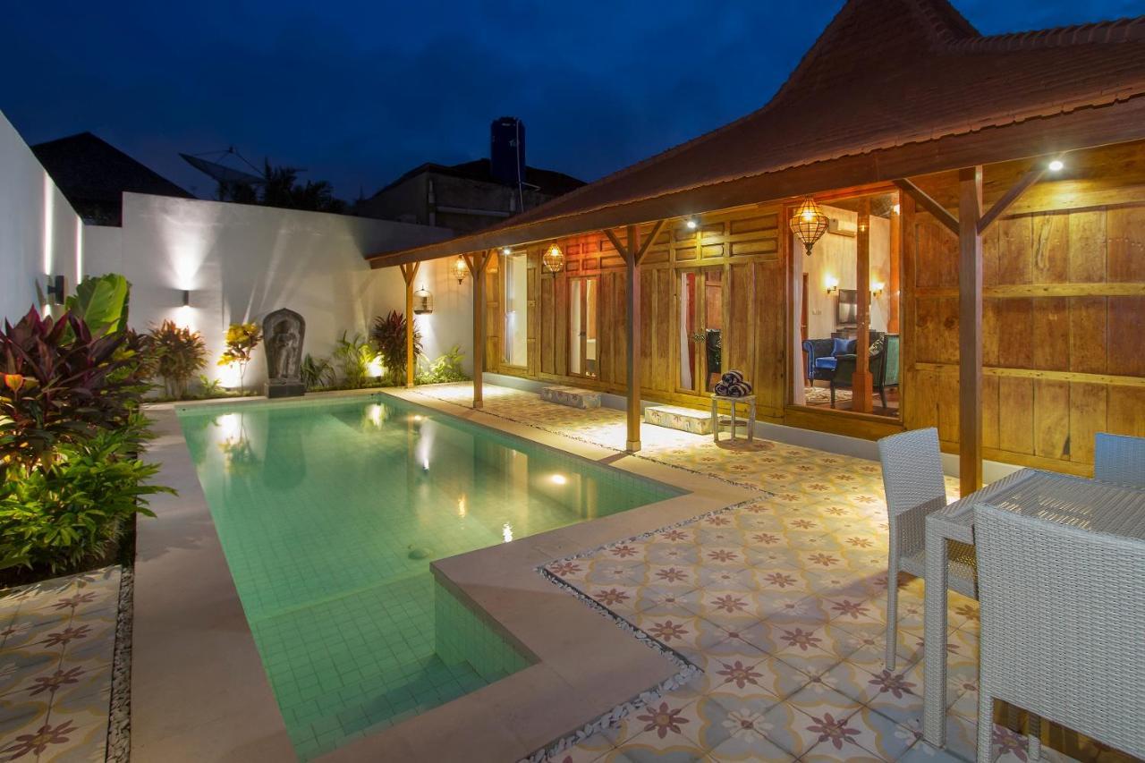 Villa Joglo Jagat Seminyak  Exterior photo